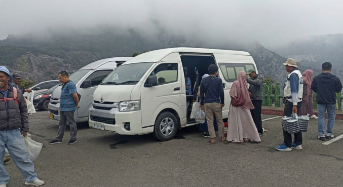 Sewa Hiace Jakarta Bandung